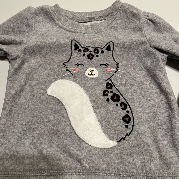 🌟5/$25 Carter’s Long Sleeve Cat Sweater Size 12 Months - Picture 3 of 4